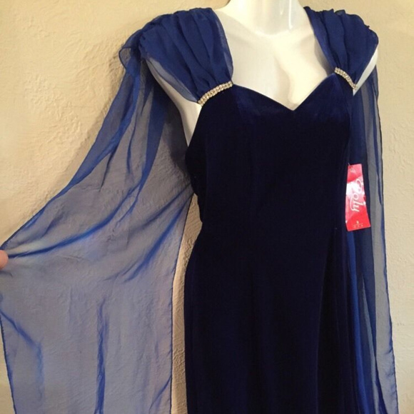 blue velvet vintage clothing